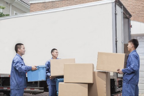 Final stage of a removals complaints process with resolution notes