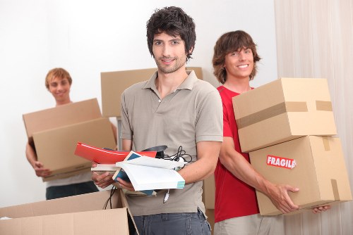 Removal van and moving boxes for a Highwycombe home move
