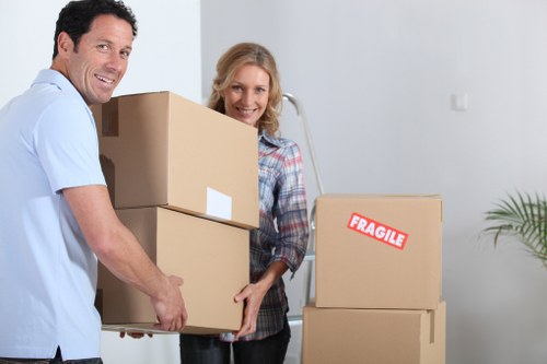 Packing and moving help for a local Highwycombe house or flat move